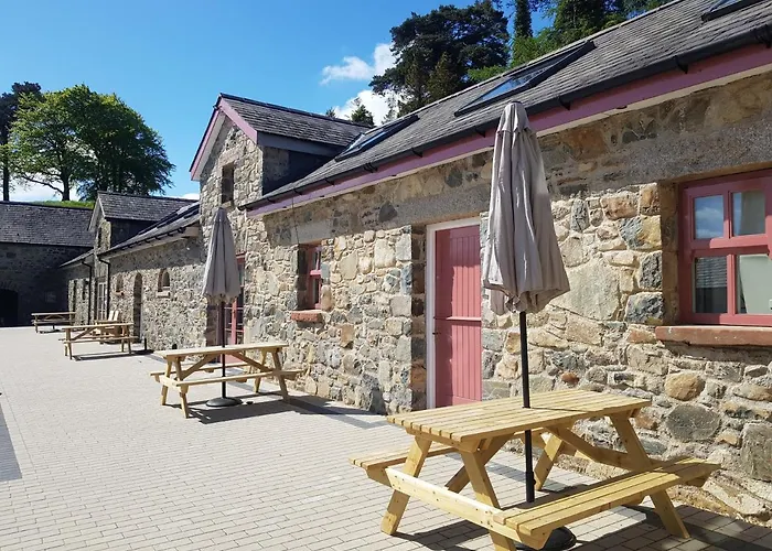 Cobbles Cottage - 2 Bedroom Stone Built Cottage