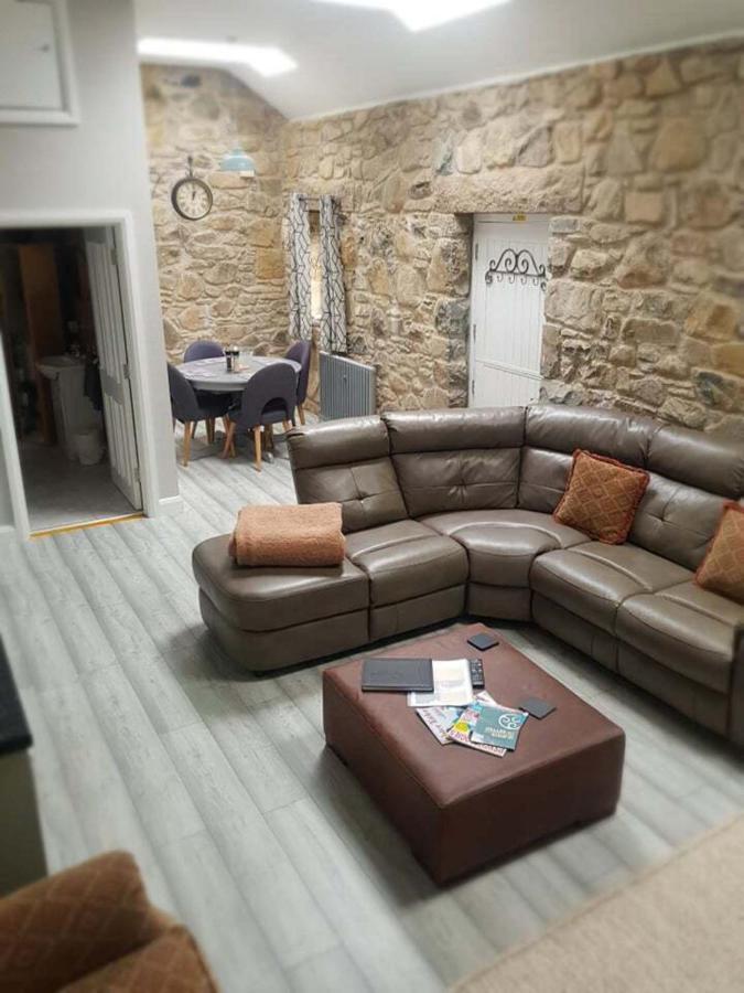 Cobbles - 2 Bedroom Stone Built